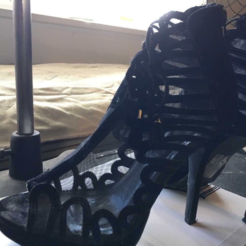 Open toe Booties - Picture 5 of 8
